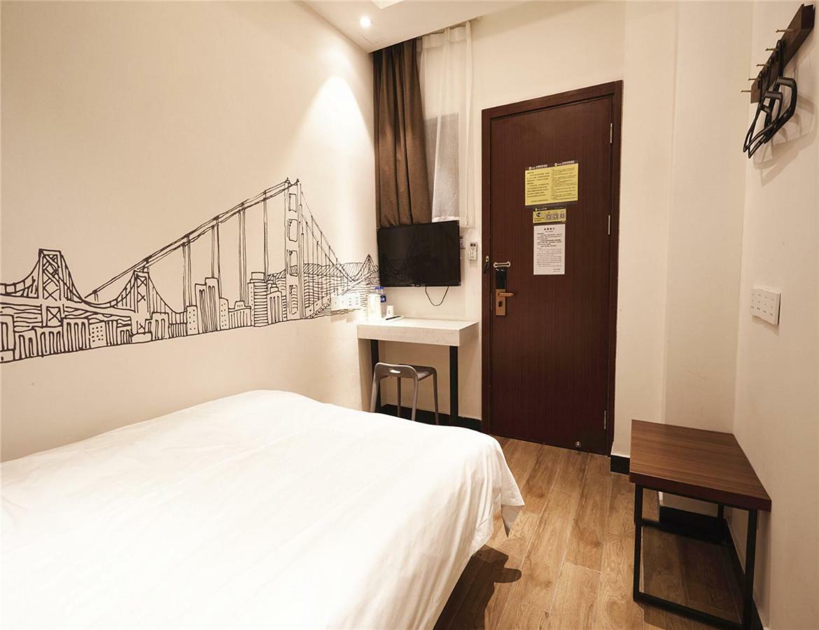 Meego Yes Hotel Shanghai Exteriör bild